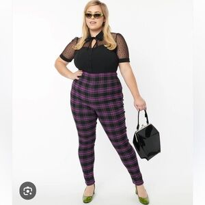 Unique Vintage Purple & Black Plaid Rizzo Cigarette Pants